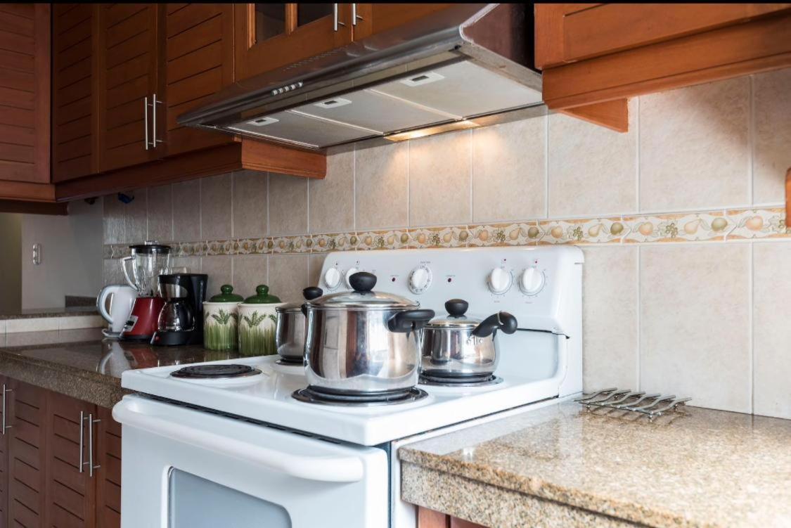 לימה New Apartment In Miraflores! Larcomar Area! מראה חיצוני תמונה